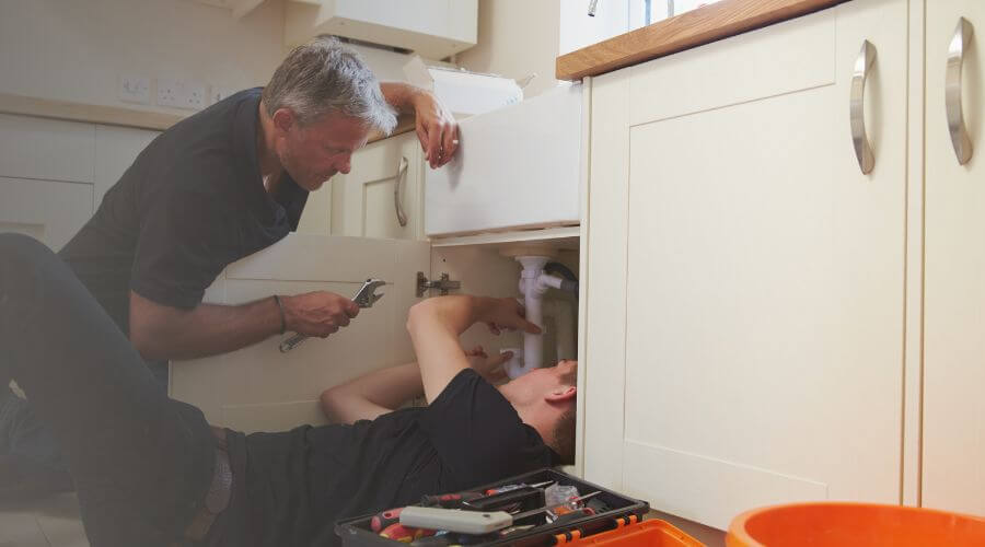 Expert burst pipe repair services in Eidson, TN